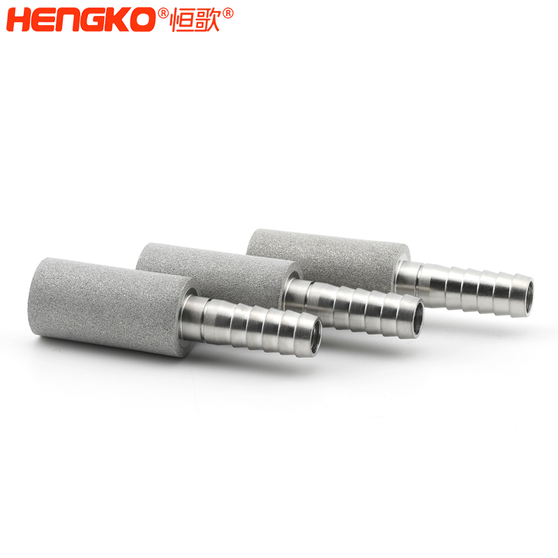 在化工行業(yè)，燒結(jié)金屬曝氣擴(kuò)散器是如何參與化學(xué)反應(yīng)的？